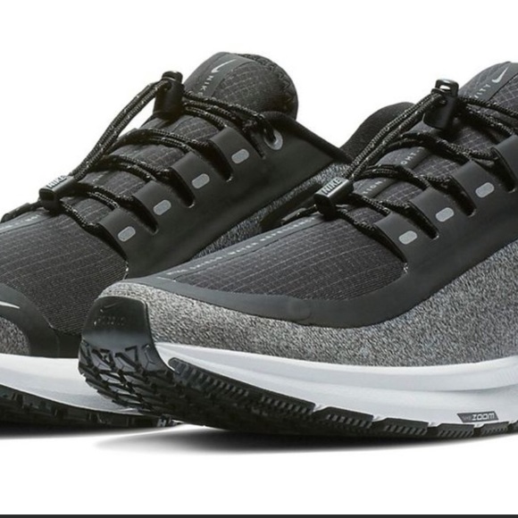 nike air zoom structure 22 rn shield